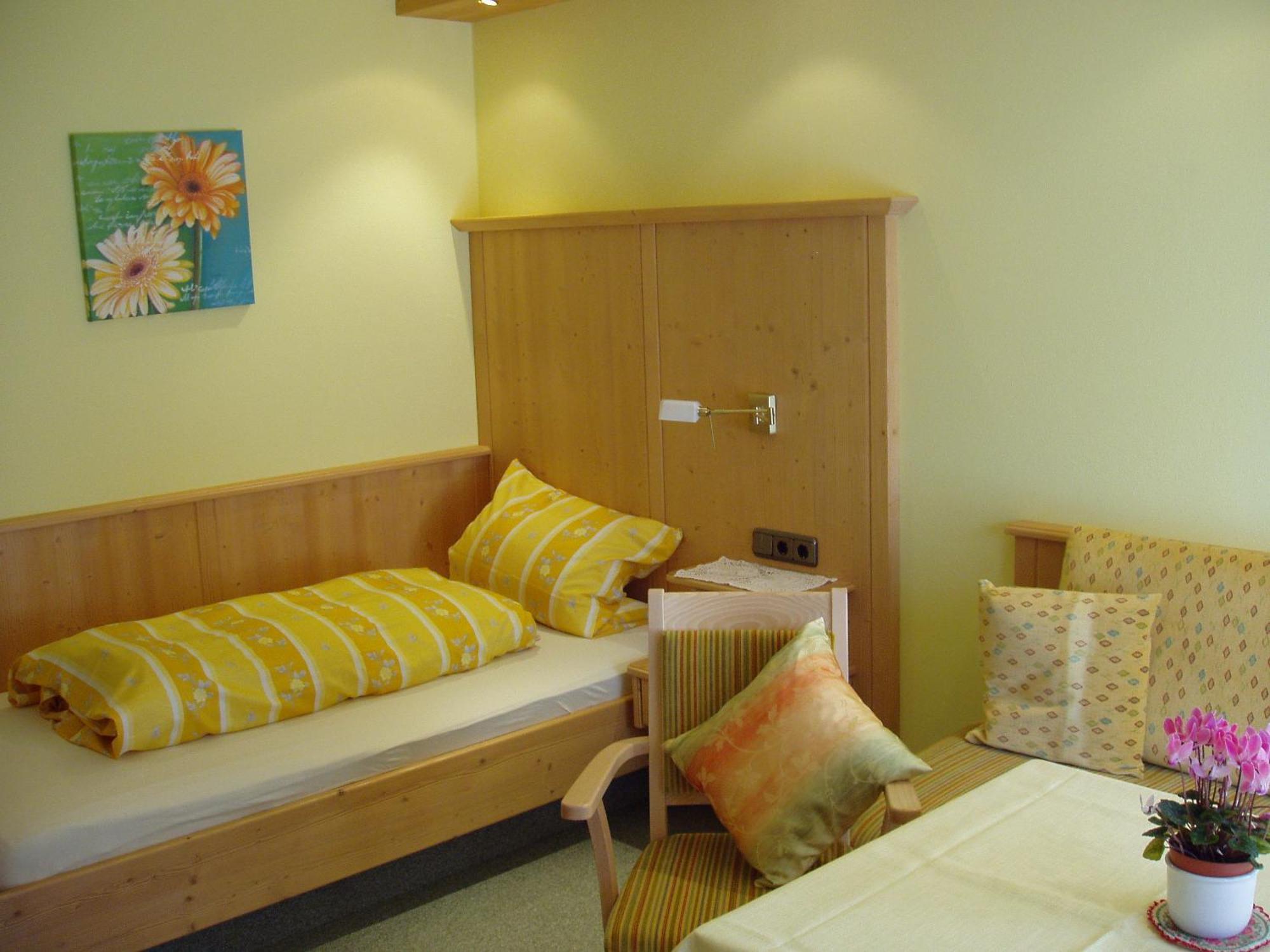 Gaestehaus Zur Faerbe Apartments Oberstdorf Ngoại thất bức ảnh